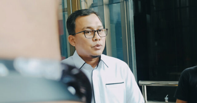 Kasus Bupati Kapuas KPK Periksa Lembaga Survei Politik Indikator dan Poltracking