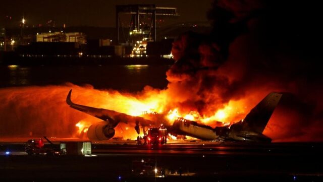 Pesawat Japan Airlines Tabrakan dengan Pesawat Penjaga Pantai Jepang, Semua Penumpang Tewas